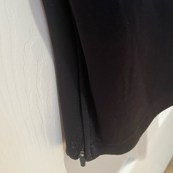 Nike Dri-fit women’s joggers - Picture 2 of 4